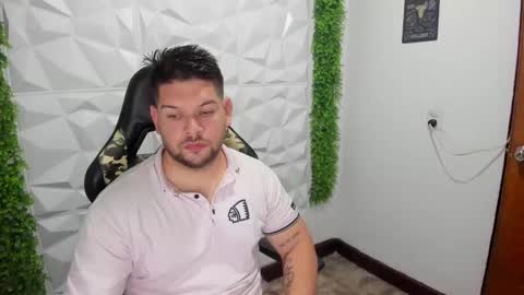 Snapshot of angelcute3 chatting on 30, 1, 2025 angel online show from 30, 1, 2025