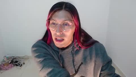 Snapshot of angele_johnson chatting on 9, 1, 2026 angele online show from 9, 1, 2026