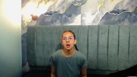 angel online show from 24, 10, 2025