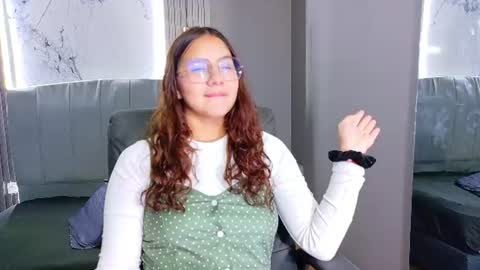 Snapshot of angeles_azul chatting on 16, 7, 2026 angel online show from 16, 7, 2026