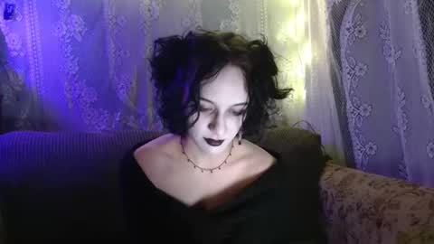 angelfish online show from 2, 2, 2025