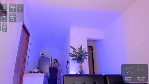 Snapshot of angelhots_ chatting on 13, 12, 2024 ImMariaAngel online show from 13, 12, 2024
