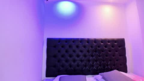 Angeli online show from 15, 11, 2025