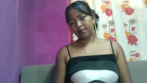 Snapshot of angelice33 chatting on 29, 4, 2026 angelice33 online show from 29, 4, 2026