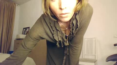 angelicfenix online show from 3, 4, 2026