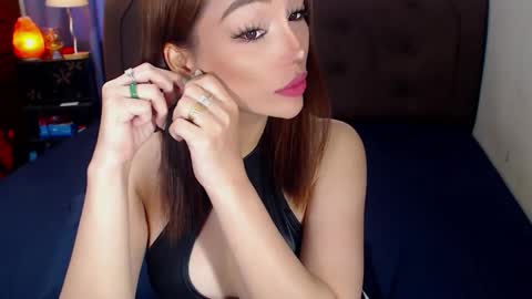 MS. AMALIA online show from 2, 4, 2026