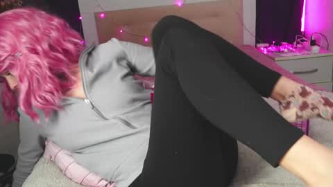 Angelika Rouge online show from 7, 2, 2025