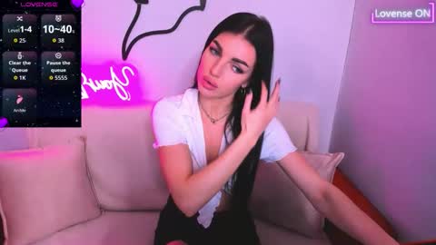 Angelina online show from 8, 4, 2026