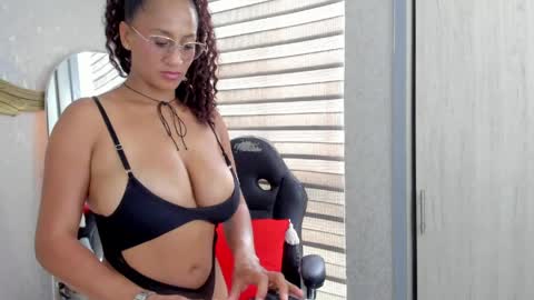 Angelina online show from 9, 4, 2026