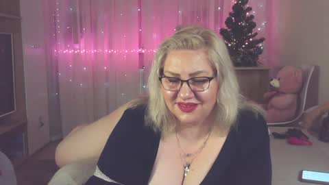 AngelinaGlam online show from 20, 12, 2024