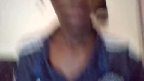 angelinalouise online show from 5, 3, 2026