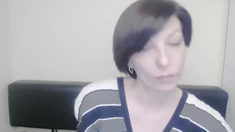 Snapshot of angelinalov_ chatting on 1, 2, 2025 Angelina online show from 1, 2, 2025