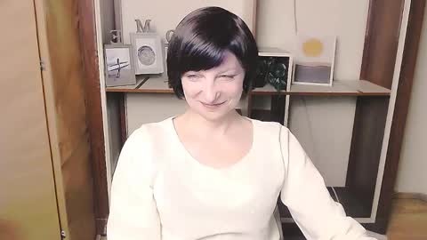 Angelina online show from 18, 4, 2026