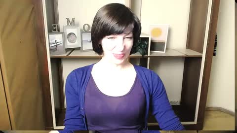 Snapshot of angelinalov_ chatting on 1, 6, 2026 Angelina online show from 1, 6, 2026