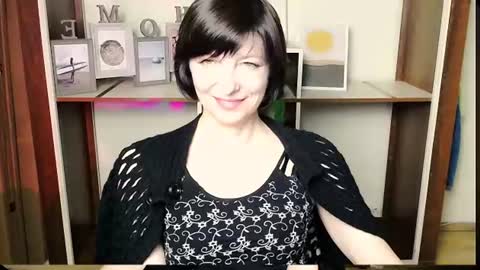Snapshot of angelinalov_ chatting on 8, 7, 2026 Angelina online show from 8, 7, 2026