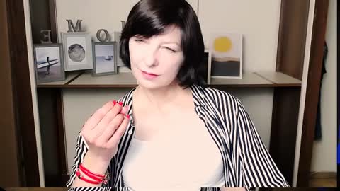Snapshot of angelinalov_ chatting on 23, 7, 2026 Angelina online show from 23, 7, 2026