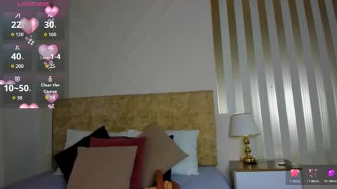 Snapshot of angelinarouse_ chatting on 26, 10, 2025 angelinarouse_ online show from 26, 10, 2025