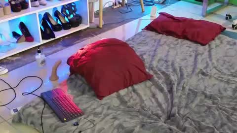 Angel online show from 2, 3, 2025