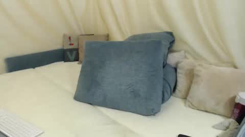 Snapshot of angelinasweetyy chatting on 4, 12, 2025 Angelinasweetyy online show from 4, 12, 2025