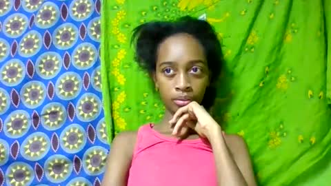 Snapshot of angeline221173 chatting on 13, 5, 2026 angeline221173 online show from 13, 5, 2026