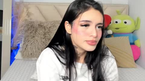 Angeline Smith  online show from 9, 3, 2025