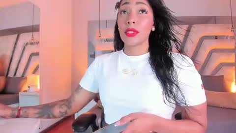 Snapshot of angelineheet chatting on 8, 7, 2026 Angeline Heet online show from 8, 7, 2026