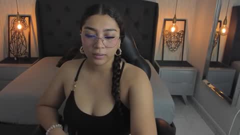 ANGELINE online show from 6, 2, 2026