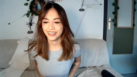 angelkath online show from 18, 10, 2025