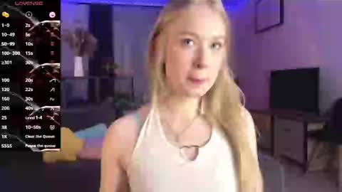 Snapshot of angelkissmee chatting on 7, 3, 2025 angelkissmee online show from 7, 3, 2025