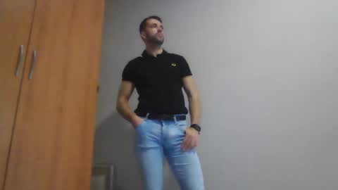 angell102890 online show from 3, 11, 2025