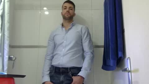 angell102890 online show from 24, 11, 2025