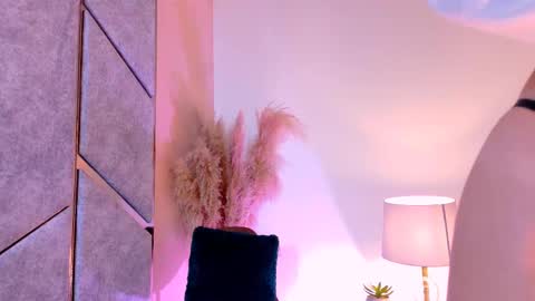 Angel online show from 12, 3, 2025