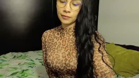  ANGELA ISABELLA  online show from 24, 10, 2025