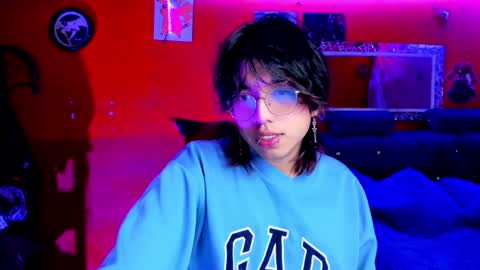 Snapshot of angellonfire chatting on 1, 2, 2025 Angel online show from 1, 2, 2025