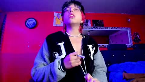 Snapshot of angellonfire chatting on 4, 3, 2025 Angel online show from 4, 3, 2025