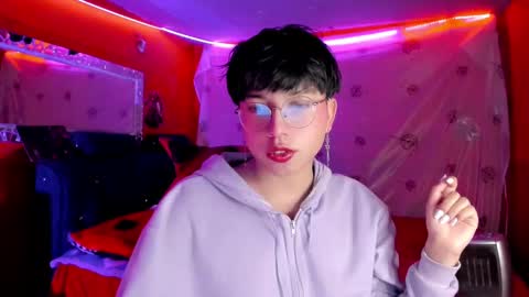 Snapshot of angellonfire chatting on 18, 9, 2025 Angel online show from 18, 9, 2025