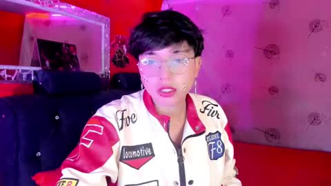 Snapshot of angellonfire chatting on 5, 10, 2025 Angel online show from 5, 10, 2025