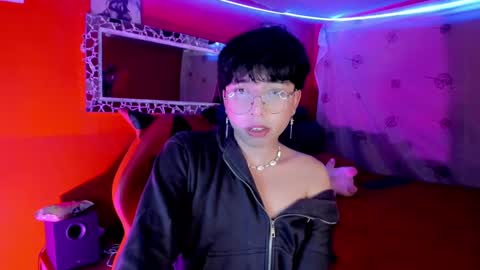 Snapshot of angellonfire chatting on 9, 10, 2025 Angel online show from 9, 10, 2025