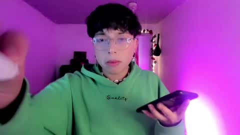 Snapshot of angellonfire chatting on 10, 11, 2025 Angel online show from 10, 11, 2025