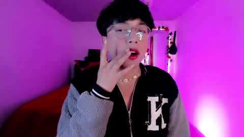 Snapshot of angellonfire chatting on 12, 11, 2025 Angel online show from 12, 11, 2025