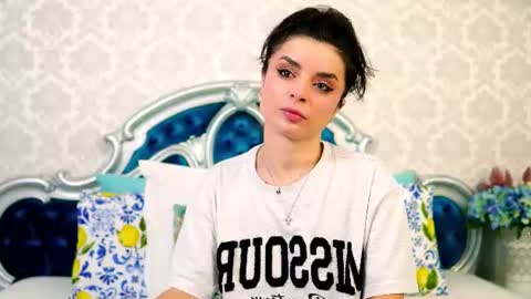 Snapshot of angelmarryy chatting on 15, 7, 2026 Natalia online show from 15, 7, 2026