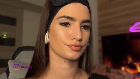 angelmi171 online show from 12, 10, 2025