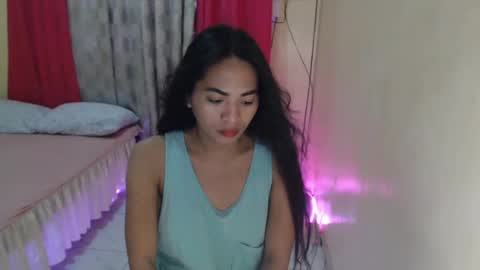 Snapshot of angelofcumx chatting on 2, 7, 2026 sabina online show from 2, 7, 2026