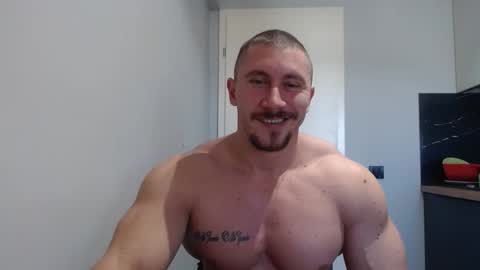  ------- SEX SHOW WITH GUYS AND GIRLS  MUSCLE SHOW online show from 26, 11, 2025