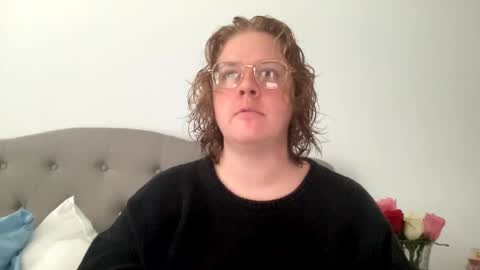 Snapshot of angeloflight273360 chatting on 18, 2, 2025 Angel of Light online show from 18, 2, 2025