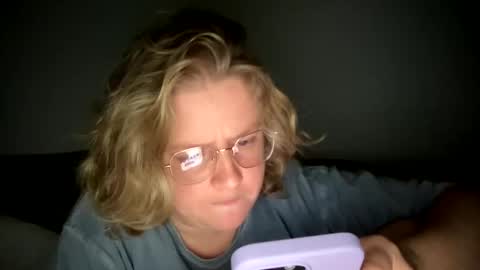 Snapshot of angeloflight273360 chatting on 28, 2, 2025 Angel of Light online show from 28, 2, 2025