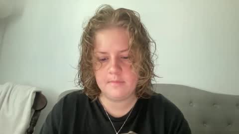 Snapshot of angeloflight273360 chatting on 13, 9, 2025 Angel of Light online show from 13, 9, 2025