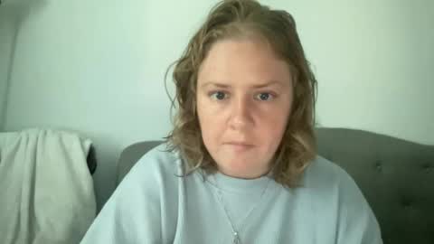 Snapshot of angeloflight273360 chatting on 12, 11, 2025 Angel of Light online show from 12, 11, 2025