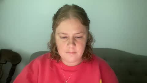 Snapshot of angeloflight273360 chatting on 18, 11, 2025 Angel of Light online show from 18, 11, 2025