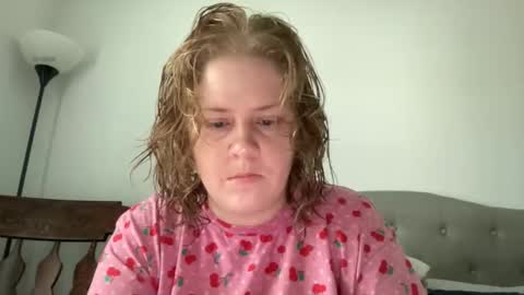 Snapshot of angeloflight273360 chatting on 21, 2, 2026 Angel of Light online show from 21, 2, 2026